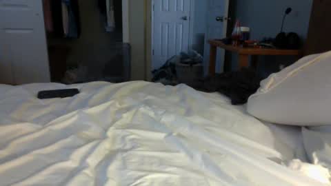 J and Sugar snap pea online show from September 2025 09:38:01 PM