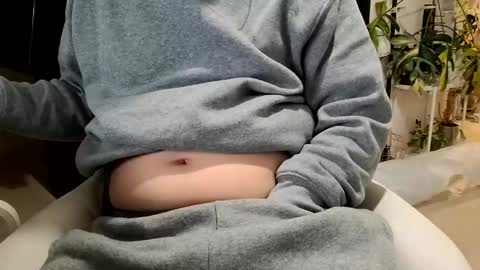 Snapshot of k_e_n_0555 chatting on December 2025 07:25:01 AM KI e697a5e69cac online show from December 2025 07:25:01 AM