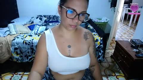 Karla online show from April 2026 06:53:02 PM