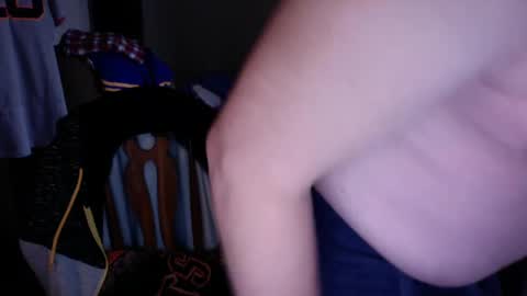 Snapshot of kachen2003 chatting on December 2024 05:34:01 PM kachen2003 online show from December 2024 05:34:01 PM