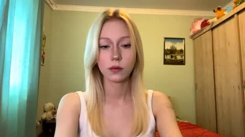 Snapshot of kacicasal chatting on June 2026 12:08:01 PM Mia 1st day here online show from June 2026 12:08:01 PM