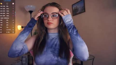 Tate online show from September 2025 06:13:01 AM