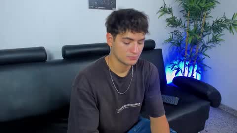 kaelswitch online show from December 2025 08:06:01 PM