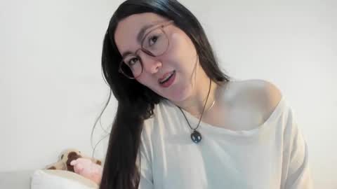 Snapshot of kaguyahara chatting on September 2025 02:52:02 PM ChloeIndependient model online show from September 2025 02:52:02 PM