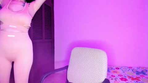 Snapshot of kaiahmont chatting on November 2025 05:02:01 PM kaiahmont online show from November 2025 05:02:01 PM