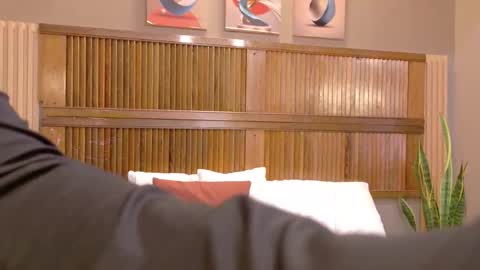 kaiawhite online show from February 2026 09:37:02 PM