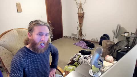 Kaiku77 online show from January 2025 09:33:02 AM