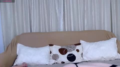 Snapshot of kailalewis chatting on October 2025 07:04:02 PM Kaila Lewis online show from October 2025 07:04:02 PM