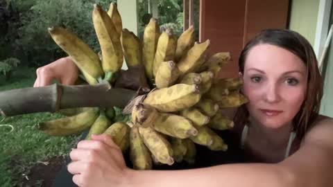 Snapshot of kaileeshy chatting on February 2025 04:25:02 AM Kailee Smile online show from February 2025 04:25:02 AM