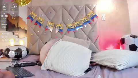 Snapshot of kailinmoon chatting on July 2026 03:03:02 PM Kailin online show from July 2026 03:03:02 PM
