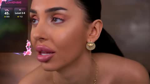 Kaira online show from December 2025 07:10:02 PM