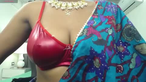 Snapshot of kairadayaamaii chatting on April 2026 12:20:02 PM Kaira online show from April 2026 12:20:02 PM
