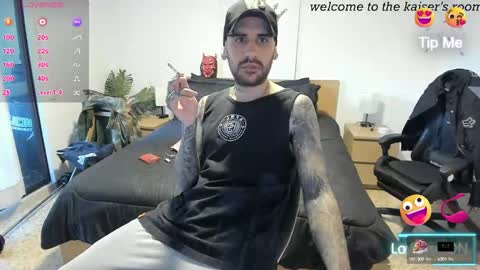 kaiser679 online show from September 2025 10:20:02 PM