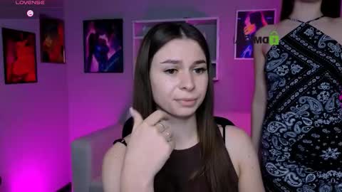 Kaisy online show from November 2025 10:25:02 AM