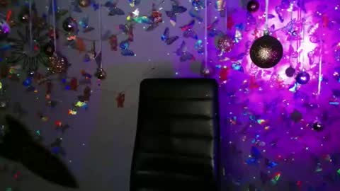 Snapshot of kaitlin_kk chatting on December 2025 06:17:01 PM Kaitlin online show from December 2025 06:17:01 PM