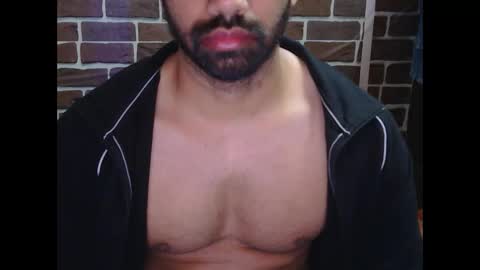 Vicky online show from January 2025 05:16:02 PM