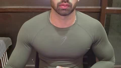 Vicky online show from September 2025 03:13:01 PM