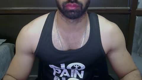 Vicky online show from September 2025 04:28:02 AM