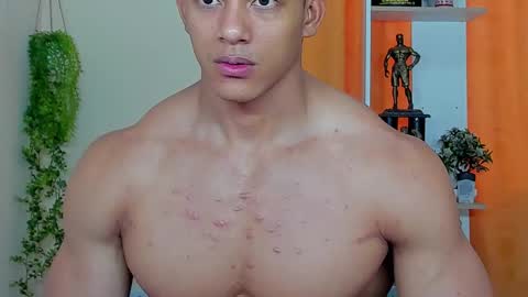 Snapshot of kale_tomson chatting on December 2024 01:12:02 PM kale thomson online show from December 2024 01:12:02 PM