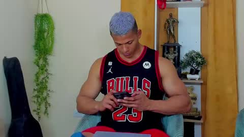 Snapshot of kale_tomson chatting on March 2025 12:31:01 AM kale thomson online show from March 2025 12:31:01 AM