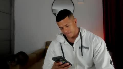 Snapshot of kale_tomson chatting on October 2025 11:37:02 PM kale thomson online show from October 2025 11:37:02 PM