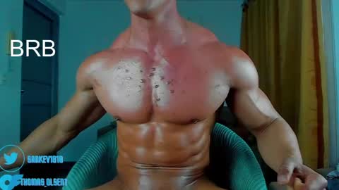 Snapshot of kale_tomson chatting on April 2026 02:51:02 AM kale thomson online show from April 2026 02:51:02 AM
