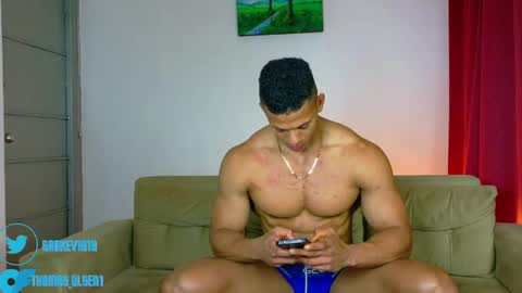 Snapshot of kale_tomson chatting on May 2026 01:00:02 AM kale thomson online show from May 2026 01:00:02 AM