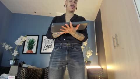 Kale online show from November 2025 11:54:01 AM