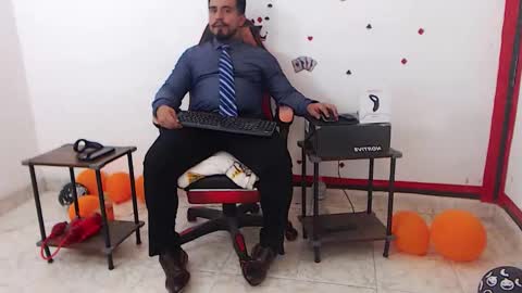 Snapshot of kalethbigdick88 chatting on November 2025 05:39:01 AM Kaleth online show from November 2025 05:39:01 AM