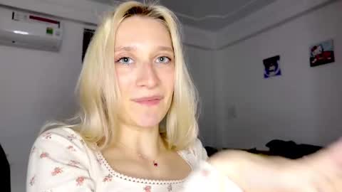 Snapshot of kali_the_goddess chatting on February 2025 11:58:01 AM kali_the_goddess online show from February 2025 11:58:01 AM