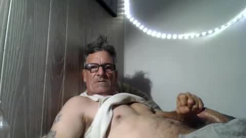 kalifornia91666 online show from November 2025 09:35:01 PM