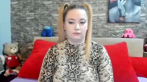 kalindahot online show from October 2025 07:04:02 PM