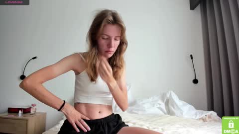 Kalisee  online show from January 2026 04:37:02 AM