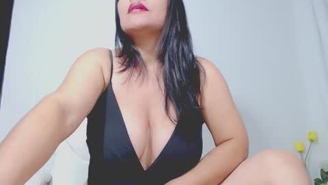 Hannah online show from January 2025 04:32:01 AM