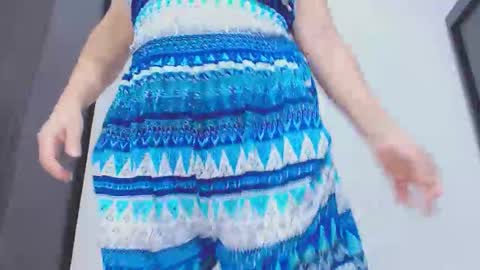 Hannah online show from November 2025 01:48:02 AM