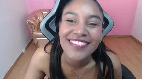 Snapshot of kamala_a chatting on November 2025 03:32:02 AM Kamala. Live 2100 - 600 online show from November 2025 03:32:02 AM