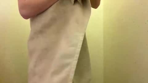 Snapshot of kameleonb chatting on November 2025 03:15:01 AM kameleonb online show from November 2025 03:15:01 AM