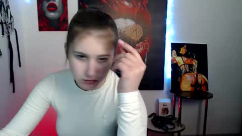 kamilla_love_ online show from March 2026 02:22:02 PM