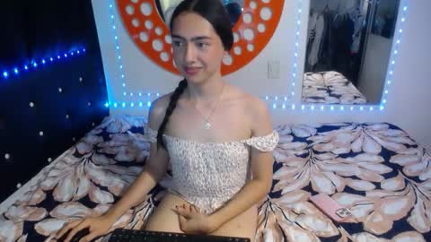 -- kammi -- online show from January 2026 01:19:01 AM