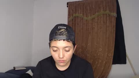 Snapshot of kammy_cami chatting on April 2026 11:53:01 PM kammy y camila online show from April 2026 11:53:01 PM