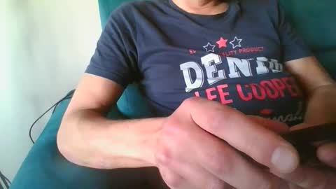 Mario online show from December 2025 01:27:02 PM