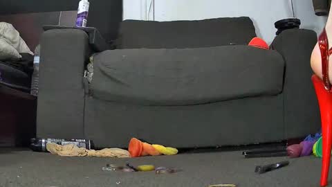 Kandy Dreams online show from November 2025 03:33:01 PM