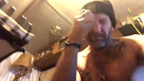 Tucker online show from November 2025 04:55:01 AM