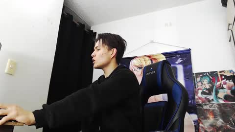 andres online show from November 2025 12:49:02 PM