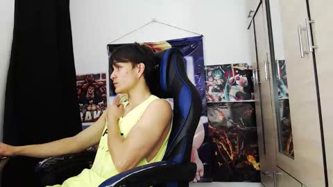 andres online show from December 2025 12:43:02 PM