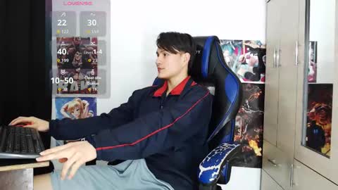 Snapshot of kanekixxxhot chatting on June 2026 11:32:01 AM andres online show from June 2026 11:32:01 AM