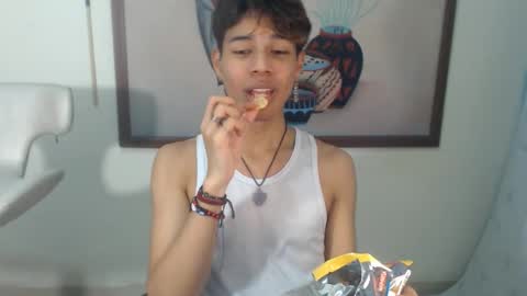 Snapshot of kaorimatsui_ chatting on October 2025 09:56:01 PM Kaori Matsui online show from October 2025 09:56:01 PM