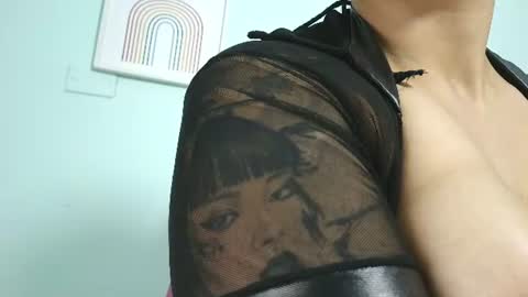 Snapshot of kaory_azumi chatting on June 2026 08:00:02 PM kaory_azumi online show from June 2026 08:00:02 PM