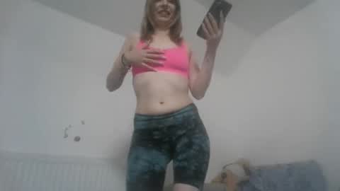 Snapshot of kar_sweet chatting on November 2025 10:42:02 PM kar_sweet online show from November 2025 10:42:02 PM