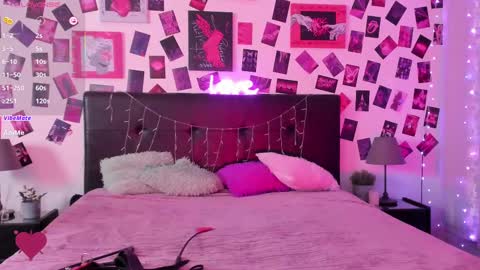 Snapshot of karambamoon chatting on March 2025 01:04:02 AM Lera online show from March 2025 01:04:02 AM